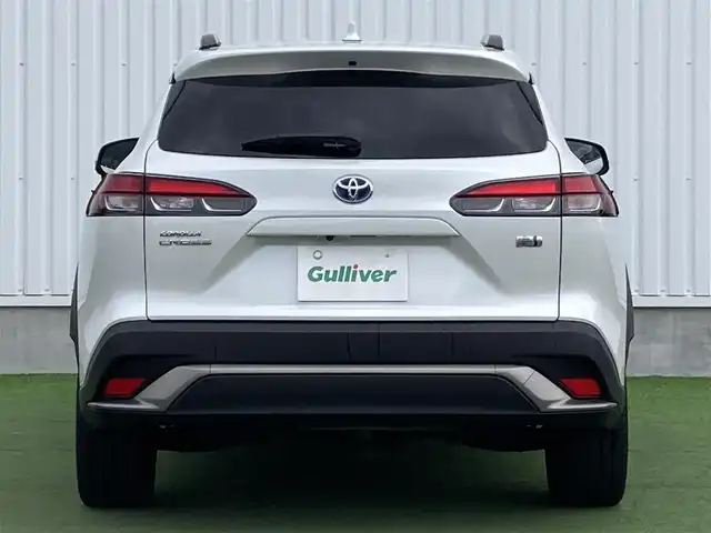 トヨタ カローラ クロス ハイブリッド Z 香川県 2023(令5)年 3.3万km プラチナホワイトパールマイカ トヨタセーフティーセンス/・プリクラッシュ/・ＬＴＡ/純正9インチナビ/バックカメラ/ハーフレザーシート/シートヒーター/パワーシート/パワーバックドア/革巻きステアリング/ステアリングリモコン/レーダークルーズ/ＢＳＭ/ＬＥＤライト/ＡＣ１００Ｖ/スマートキー
