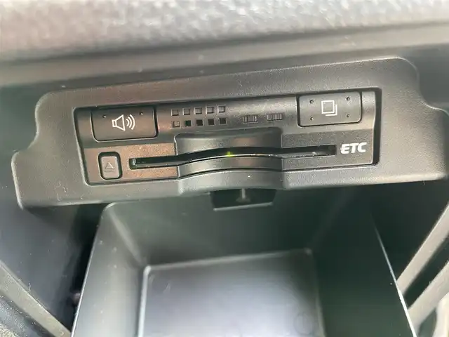 トヨタ ヴォクシー ZS 千葉県 2010(平22)年 10.4万km ブラック ユーザー買取車両/社外ナビ(AVN-LS01W)/・フルセグ/BT/DVD/CD/両側パワースライドドア/ETC/純正フロアマット/純正16インチAW