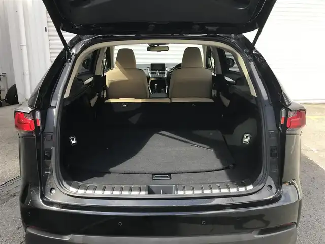 レクサス ＮＸ 200t Iパッケージ 和歌山県 2016(平28)年 8万km グラファイトブラックガラスフレーク 純正メモリナビ/　TV/BT/DVD/FM/AM/アラウンドビューモニター/L tex(合皮）シート/サンルーフ/運転席＆助手席/ シートヒーター＆パワーシート/ステアリングヒーター/プリクラッシュセーフティー/ブラインドスポットモニター/レーダークルーズコントロール/コーナーセンサー/純正18インチアルミホイール/オートライト/オートハイビーム/角形3眼LEDヘッドライト/LEDフォグランプ/ETC車載器/スペアキーX1（カードキー）/プッシュスタート/取扱説明書/保証書