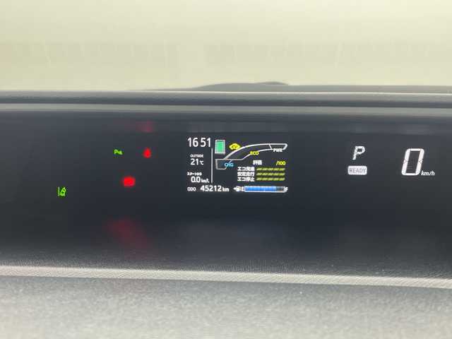 トヨタ アクア S スタイルブラック 愛知県 2019(平31)年 4.6万km シルバーM 社外ナビ/・フルセグ/・Bluetooth/・DVD/CD/・AM/FM/・・SD音楽録音/バックカメラ/ETC/前方ドライブレコーダー/衝突軽減ブレーキ/クリアランスソナー/LDA/先行車発進お知らせ機能/オートマチックハイビーム/ステアリングスイッチ/スマートキー