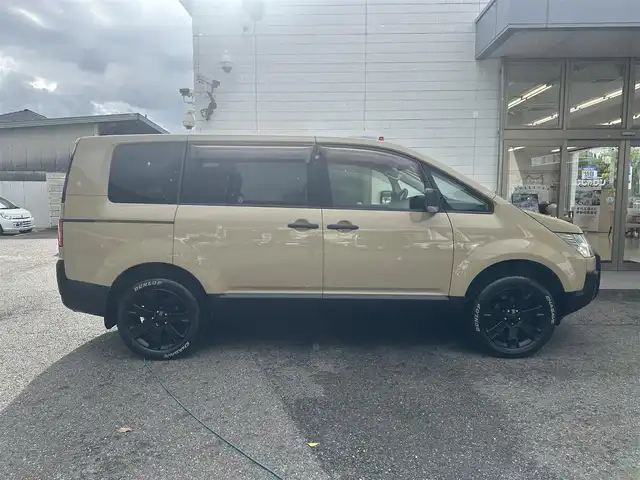 三菱 デリカＤ：５ G－Power package 滋賀県 2012(平24)年 12.8万km ベージュ (株)IDOMが運営する【じしゃロン草津店】の自社ローン専用車両になりますこちらは現金またはオートローンご利用時の価格です。自社ローンご希望の方は別途その旨お申付け下さい