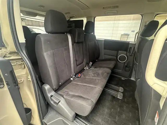 三菱 デリカＤ：５ G－Power package 滋賀県 2012(平24)年 12.8万km ベージュ (株)IDOMが運営する【じしゃロン草津店】の自社ローン専用車両になりますこちらは現金またはオートローンご利用時の価格です。自社ローンご希望の方は別途その旨お申付け下さい