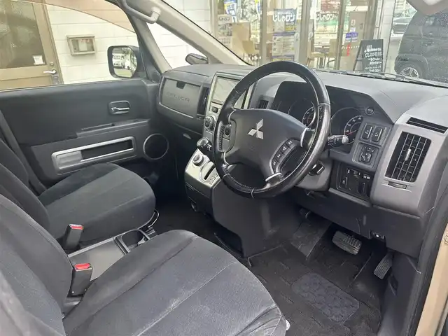 三菱 デリカＤ：５ G－Power package 滋賀県 2012(平24)年 12.8万km ベージュ (株)IDOMが運営する【じしゃロン草津店】の自社ローン専用車両になりますこちらは現金またはオートローンご利用時の価格です。自社ローンご希望の方は別途その旨お申付け下さい