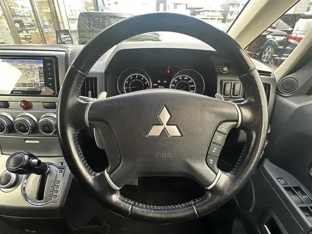 三菱 デリカＤ：５ G－Power package 滋賀県 2012(平24)年 12.8万km ベージュ (株)IDOMが運営する【じしゃロン草津店】の自社ローン専用車両になりますこちらは現金またはオートローンご利用時の価格です。自社ローンご希望の方は別途その旨お申付け下さい