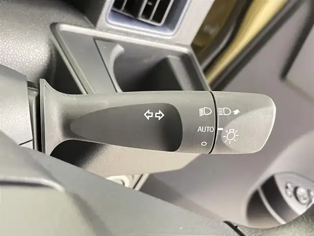 ダイハツ タント X 千葉県 2025(令7)年 0.5万km サンドベージュメタリック 禁煙車/スマートアシスト/・衝突警報機能/・衝突回避支援ブレーキ機能/・ブレーキ制御付誤発進抑制機能/・車線逸脱警報機能/・車線逸脱抑制制御機能/・ふらつき警報/・路側逸脱警報機能/左側パワースライドドア/7インチワイドディスプレイオーディオ/バックカメラ/LEDオートライト/オートエアコン/アイドリングストップ/プッシュスタート/スマートキー