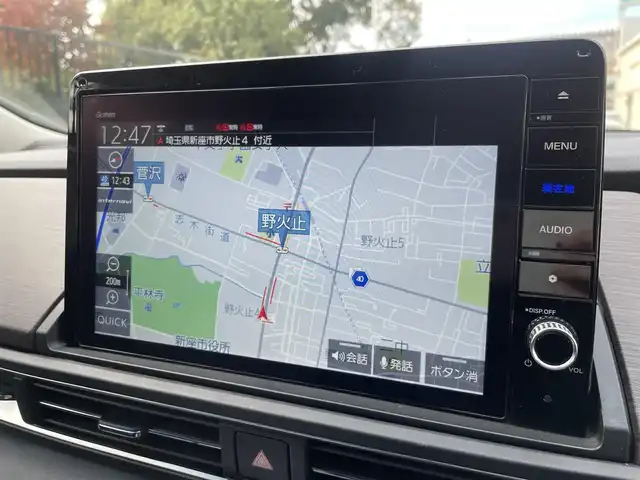 ホンダ オデッセイ ハイブリッド e:HEVアブソルート EX 埼玉県 2021(令3)年 3.9万km プラチナホワイトパール /ワンオーナー//純正10型メモリナビ//フルセグTV//全方位カメラ//フリップダウンモニター//CD/DVD/Bluetooth//両側パワースライドドア//パワーバックドア//アダプティブクルーズコントロール//ビルトインETC2.0//スマートキーx2//LEDヘッドライト/LEDフォグ//前2席パワーシート&シートヒータ//2ndシート オットマン//ハーフレザーシート//CMBS 衝突軽減ブレーキ//LKAS 車線維持支援システム//ブラインドスポットインフォメーション//W.サイド.カーテンエアバッグ//ABS/横滑り防止装置//アドバンスドルームミラー//オートライト//革巻きステアリング//プライバシーガラス//ドアバイザー//純正18インチAW//新車時保証書//取扱説明書//ナビ取説