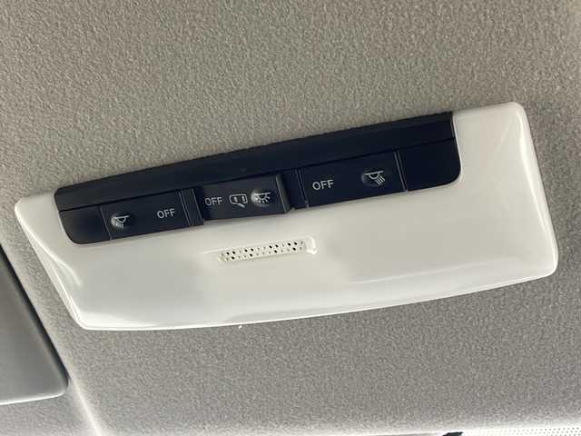 日産 セレナ 茨城県 2018(平30)年 4.8万km ブリリアントホワイトパール 2トーン 純正ナビ/・バックカメラ/・フルセグテレビ/・Bluetooth接続/クルーズコントロール/ETC/エアロパーツ/純正アルミホイール/コーナーセンサ/LEDヘッドライト/ABS/横滑り防止装置/盗難防止装置/オートライト/衝突被害軽減システム