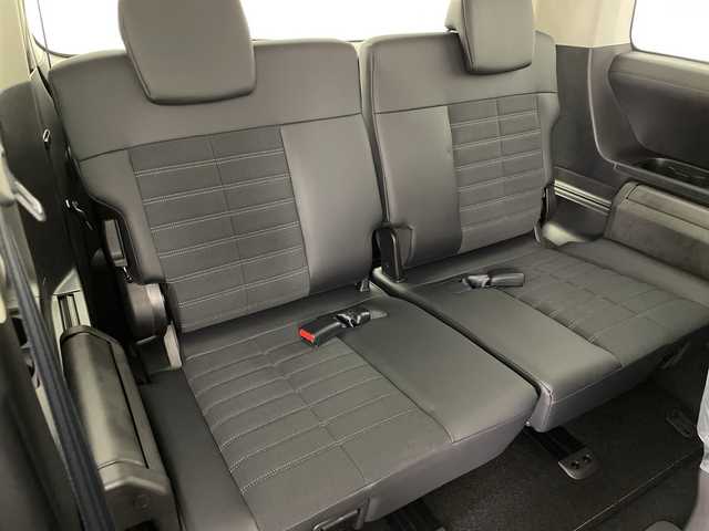 三菱 デリカＤ：５ シャモニー 福島県 2025(令7)年 0.1千km グラファイトグレーメタリック/ブラックマイカ /登録済未使用車　//４ＷＤ　//全方位カメラ　//両側パワースライドドア　//アダプティブクルーズコントロール　//衝突被害軽減ブレーキ　//ステアリングヒーター　//ブラインドスポットモニター　//１００Ｖ電源　//ＬＥＤヘッドライト//パワーシート(Dのみ)//シートヒーター//オートハイビーム//取扱説明書//保証書