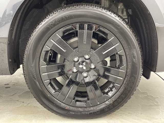 三菱 デリカＤ：５ シャモニー 福島県 2025(令7)年 0.1千km グラファイトグレーメタリック/ブラックマイカ /登録済未使用車　//４ＷＤ　//全方位カメラ　//両側パワースライドドア　//アダプティブクルーズコントロール　//衝突被害軽減ブレーキ　//ステアリングヒーター　//ブラインドスポットモニター　//１００Ｖ電源　//ＬＥＤヘッドライト//パワーシート(Dのみ)//シートヒーター//オートハイビーム//取扱説明書//保証書