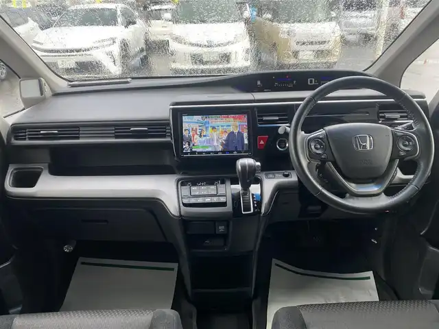 ホンダ ステップワゴン スパーダ ホンダセンシング 青森県 2019(令1)年 5.1万km プラチナホワイトパール ４WD/純正ナビ/フルセグTV/CD/DVD/BT/バックカメラ/両側パワースライドドア/ETC/後席モニター/スマートキー×２/クルーズコントロール/衝突被害軽減システム/レーンアシスト