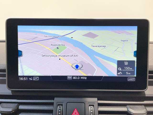 アウディ Ｑ５ ブラックエディション 新潟県 2018(平30)年 4万km グレイシアホワイトメタリック 限定250台/特別装備/・シングルフレームグリル/・フロントリップスポイラー/・エアインレット/・ウインドウモールディング/・サイドシル/・リヤディフューザー/・ブラックルーフレール/・エクステリアミラーハイグロスブラック/・マルチカラーアンビエントライティング/・20インチアルミホイール/・ブラックレザーシート/マトリクスLEDヘッドライト/バーチャルコックピット/全周囲カメラ/アウディサイドアシスト/アウディプレセンスリヤ/MMIナビゲーション/・フルセグ/CD/DVD/BT/AUX/USB/リアビューカメラ/アダプティブクルーズコントロール/パークアシスト/シートヒーター/ETC2.0