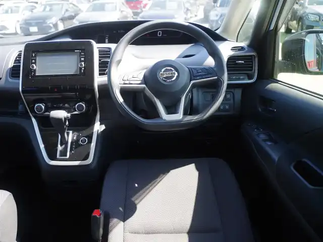 日産 セレナ X Vセレクション 千葉県 2018(平30)年 2.2万km シャイニングブルー エマージェンシーブレーキ/クルーズコントロール/アイドリングストップ/両側パワースライドドア/純正SDナビ/地デジTV/【DVD/CD再生機能】/バックカメラ/ドライブレコーダー（前後撮影）/ETC/ステアリングスイッチ/ウインカーミラー/インテリジェントキー