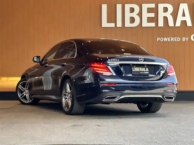 メルセデス・ベンツ Ｅ２２０ｄ アバンギャルド スポーツ 宮城県 2016(平28)年 6.5万km カバンサイトブルー AMGライン/レーダーセーフティパッケージ/COMANDシステムHDDナビゲーションシステム/フルセグTV/360°カメラシステム/ハーフレザーシート/シートヒーター/メモリ機能付きパワーシート/マルチビームLEDヘッドライト/オートライト/オートマチックハイビーム/キーレスゴー/アンビエントライト/19インチAW/ETC2.0車載器/パナメリカーナグリル/AppleCarPlay/AndroidAuto