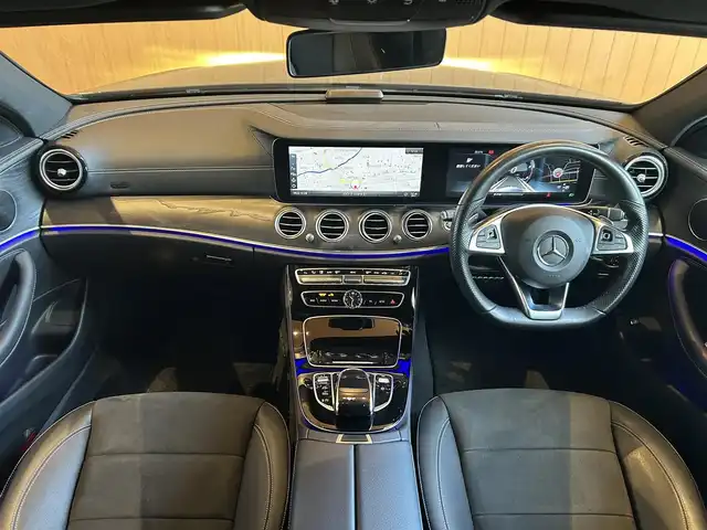 メルセデス・ベンツ Ｅ２２０ｄ アバンギャルド スポーツ 宮城県 2016(平28)年 6.5万km カバンサイトブルー AMGライン/レーダーセーフティパッケージ/COMANDシステムHDDナビゲーションシステム/フルセグTV/360°カメラシステム/ハーフレザーシート/シートヒーター/メモリ機能付きパワーシート/マルチビームLEDヘッドライト/オートライト/オートマチックハイビーム/キーレスゴー/アンビエントライト/19インチAW/ETC2.0車載器/パナメリカーナグリル/AppleCarPlay/AndroidAuto