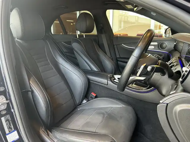メルセデス・ベンツ Ｅ２２０ｄ アバンギャルド スポーツ 宮城県 2016(平28)年 6.5万km カバンサイトブルー AMGライン/レーダーセーフティパッケージ/COMANDシステムHDDナビゲーションシステム/フルセグTV/360°カメラシステム/ハーフレザーシート/シートヒーター/メモリ機能付きパワーシート/マルチビームLEDヘッドライト/オートライト/オートマチックハイビーム/キーレスゴー/アンビエントライト/19インチAW/ETC2.0車載器/パナメリカーナグリル/AppleCarPlay/AndroidAuto
