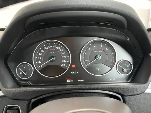 ＢＭＷ ３２０ｉ グランツーリスモ Mスポーツ 静岡県 2018(平30)年 4.6万km アルピンホワイトⅢ 純正ナビ/（CD/CDチェンジャー/AUX/USB入力端子）/Bluetooth接続/バックカメラ・サイドカメラ/ETC/クルーズコントロール/前席パワーシート/シートヒーター/ドライブレコーダー/レーンキープアシスト/レザーシート/パーキングアシスト/アイドリングストップ