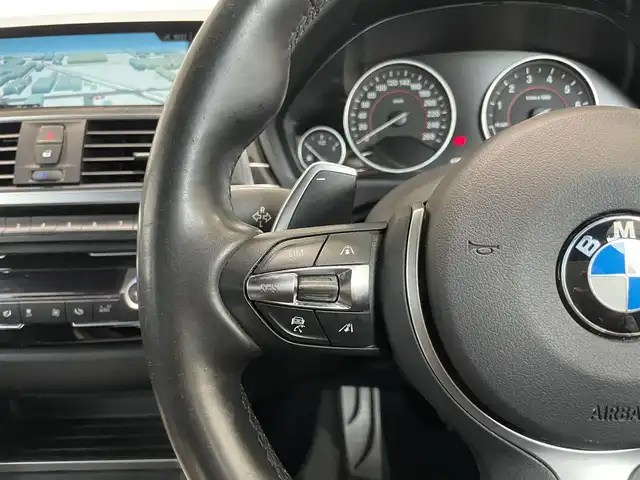 ＢＭＷ ３２０ｉ グランツーリスモ Mスポーツ 静岡県 2018(平30)年 4.6万km アルピンホワイトⅢ 純正ナビ/（CD/CDチェンジャー/AUX/USB入力端子）/Bluetooth接続/バックカメラ・サイドカメラ/ETC/クルーズコントロール/前席パワーシート/シートヒーター/ドライブレコーダー/レーンキープアシスト/レザーシート/パーキングアシスト/アイドリングストップ