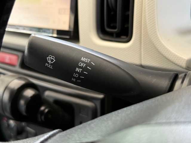 スズキ アルト L 大阪府 2017(平29)年 6.1万km スペリアホワイト /社外ナビ【NR-MZ20】//Bluetooth/SD/CD/ラジオ//シートヒーター//ドライブレコーダー//ETC//アイドリングストップ//横滑り防止