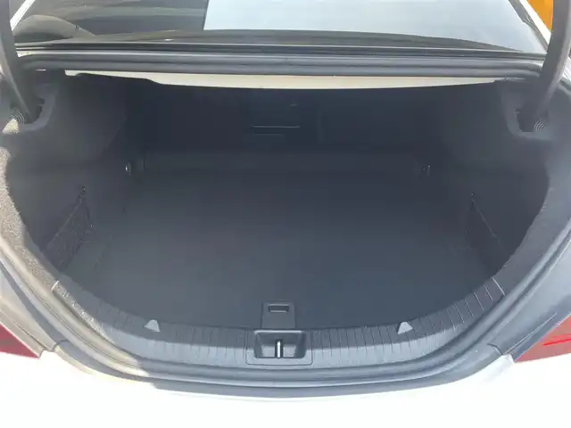 メルセデス・ベンツ ＣＬＡ１８０ AMG スタイル 香川県 2019(平31)年 5.9万km ポーラホワイト ワンオーナー/アイドリングストップ/ACC/純正ナビ/バックカメラ/フルセグTV/ハーフレザー/シートヒーター/パワーシート/サンルーフ/純正18インチアルミ/LEDヘッドライト/ハーマンカードン