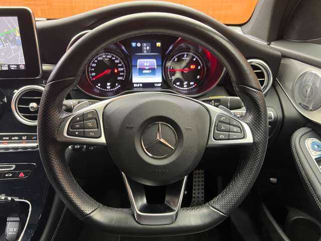 メルセデス・ベンツ ＧＬＣ２２０ d 4マチックスポーツ 本革 千葉県 2019(平31)年 5万km 紺 パノラマＳＲ　/純正ナビ　/３６０°カメラ　/ＡＣＣ　/ヘッドアップディスプレイ　/シートヒーター　/パワーシート　/ＬＥＤヘッドライト　/オートライト　/電動リアゲート　/ドライブレコーダー　/純正１９インチＡＷ