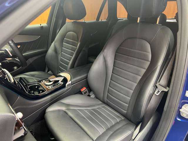 メルセデス・ベンツ ＧＬＣ２２０ d 4マチックスポーツ 本革 千葉県 2019(平31)年 5万km 紺 パノラマＳＲ　/純正ナビ　/３６０°カメラ　/ＡＣＣ　/ヘッドアップディスプレイ　/シートヒーター　/パワーシート　/ＬＥＤヘッドライト　/オートライト　/電動リアゲート　/ドライブレコーダー　/純正１９インチＡＷ