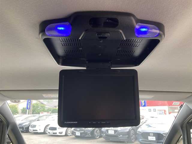 トヨタ ヴォクシー ZS 静岡県 2014(平26)年 13.4万km ボルドーマイカメタリック (株)IDOMが運営する【じしゃロン焼津店】の自社ローン専用車両になります。こちらは現金またはオートローンご利用時の価格です。自社ローンご希望の方は別途その旨お申付け下さい /社外ＳＤナビ/(フルセグＴＶ/Ｂｌｕｅｔｏｏｔｈ接続/ＣＤ/ＤＶＤ)/後席モニター/片側パワースライドドア/バックカメラ/ＥＴＣ/プッシュスタート＆スマートキー/ＬＥＤヘッドライト/オートライト