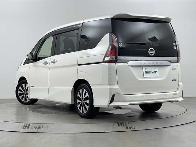 日産 セレナ ハイウェイスター プロパイロットED 埼玉県 2017(平29)年 3.9万km ブリリアントホワイトパール 純正ナビ（ＳＤ・ＦＭ・ＡＭ・ＴＶ・Bluetooth・CD・DVD）/ビルトインＥＴＣ/バックカメラ/クルーズコントロール/プロパイロット/両側パワースライドドア/横滑り防止装置/盗難防止装置/衝突軽減ブレーキ/コーナーセンサー/純正アルミホイール/純正フロアマット/純正ドアバイザー/プッシュスタート/LEDヘッドライト/フロントフォグ/ウィンカーミラー/革巻きハンドル/スマートキー