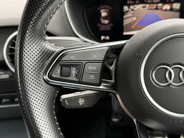 アウディ ＴＴクーペ 2．0 TFSI Sラインパック 静岡県 2016(平28)年 6.2万km グレイシアホワイトメタリック ハーフレザーシート/バーチャルコックピット/(CD/DVD/Bluetooth/フルセグ)/バックカメラ/クルーズコントロール/パーキングアシスト/スマートキー/ETC/ドライブレコーダー/純正フロアマット/純正18インチアルミホイール/保証書/取説