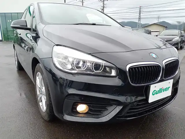 ＢＭＷ ２１８ｉ アクティブツアラー 福井県 2017(平29)年 2.2万km 黒 衝突被害軽減システム/クルーズコントロール/純正メーカーナビ/・（CD/DVD/Bluetooth/USB/FM/AM）/バックカメラ/ビルトインETC/前後ドライブレコーダー/電子パーキング/前席シートヒーター/オートLEDライト/オートワイパー/純正16インチAW/スマートキー
