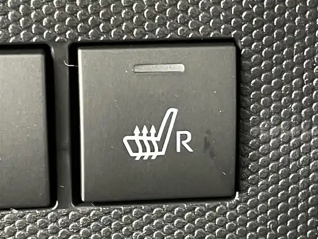 ダイハツ タフト G ダーククロムベンチャー 群馬県 2025(令7)年 0.1千km シャイニングホワイトパール 届出済未使用車　ガラスルーフ　オーディオレス　レーダークルーズコントロール　ＬＥＤ　オートハイビーム　シートヒーター　純正１５インチＡＷ　ステアリングリモコン　オートブレーキホールド　コーナーセンサー