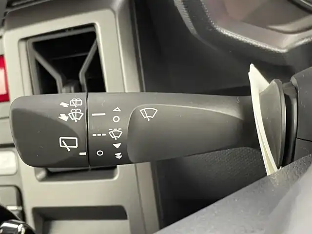 ダイハツ タフト G ダーククロムベンチャー 群馬県 2025(令7)年 0.1千km シャイニングホワイトパール 届出済未使用車　ガラスルーフ　オーディオレス　レーダークルーズコントロール　ＬＥＤ　オートハイビーム　シートヒーター　純正１５インチＡＷ　ステアリングリモコン　オートブレーキホールド　コーナーセンサー