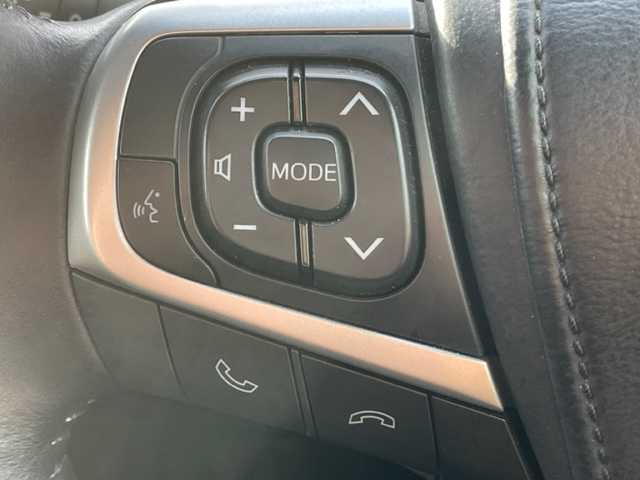 トヨタ ハリアー ハイブリッド エレガンス 茨城県 2014(平26)年 7.4万km ブラック 純正ナビ/-BT/AM/FM/CD/TV　/サンルーフ　/バックカメラ　/モデリスタエアロ　/４ＷＤ　/ＬＥＤヘッドライト　/パワーシート　/１８インチインターミラノアルミホイール　/ハーフレザーシート　/スマートキー　/ＥＴＣ　/ｂｒｅｍｂｏキャリパー/ISOFIX