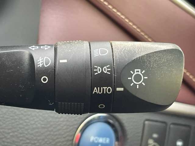 トヨタ ハリアー ハイブリッド エレガンス 茨城県 2014(平26)年 7.4万km ブラック 純正ナビ/-BT/AM/FM/CD/TV　/サンルーフ　/バックカメラ　/モデリスタエアロ　/４ＷＤ　/ＬＥＤヘッドライト　/パワーシート　/１８インチインターミラノアルミホイール　/ハーフレザーシート　/スマートキー　/ＥＴＣ　/ｂｒｅｍｂｏキャリパー/ISOFIX