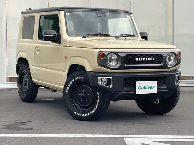 スズキ ジムニー XC 神奈川県 2021(令3)年 2.1万km シフォンアイボリーメタリックブラック2トーンルーフ 純正ディスプレイオーディオ（PVH9300DVSZ)/CD/DVD/Bluetooth/iPod/クルーズコントロール/シートヒーター/プッシュスタート/スマートキー/ダウンヒルアシストコントロール/スロットルコントローラー/純正フロアマット/LEDヘッドライト/オートライト/フォグランプ/横滑り防止装置/レーンキープアシスト/衝突被害軽減システム