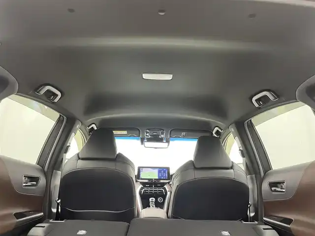 トヨタ ハリアー Z レザーパッケージ 岡山県 2020(令2)年 5.5万km ホワイトパールクリスタルシャイン 純正12.3インチディスプレイオーディオ/・FM/AM/Bluetooth/フルセグ/CarPlay/パノラマミックビューモニター/デジタルインナーミラー/ワイヤレス充電/レザーシート/・パワーシート/・シートメモリー/・ベンチレーション/パワーバックドア/トヨタセーフティーセンス/・プリクラッシュセーフティ/・レーンディパーチャーアラート/・レーダークルーズコントロール/・コーナーセンサー/・オートマチックハイビーム/ビルトインETC2.0/ドライブレコーダー/LEDヘッドライト/・フォグライト/純正フロアマット/ドアバイザー