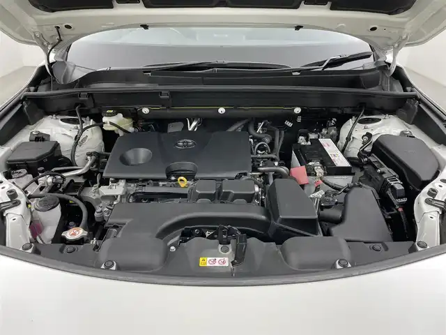 トヨタ ハリアー Z レザーパッケージ 岡山県 2020(令2)年 5.5万km ホワイトパールクリスタルシャイン 純正12.3インチディスプレイオーディオ/・FM/AM/Bluetooth/フルセグ/CarPlay/パノラマミックビューモニター/デジタルインナーミラー/ワイヤレス充電/レザーシート/・パワーシート/・シートメモリー/・ベンチレーション/パワーバックドア/トヨタセーフティーセンス/・プリクラッシュセーフティ/・レーンディパーチャーアラート/・レーダークルーズコントロール/・コーナーセンサー/・オートマチックハイビーム/ビルトインETC2.0/ドライブレコーダー/LEDヘッドライト/・フォグライト/純正フロアマット/ドアバイザー