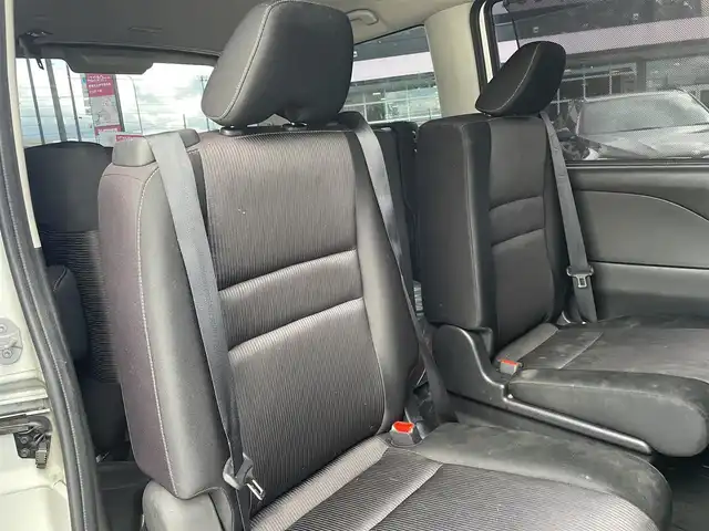 日産 セレナ ハイウェイスター G 福島県 2016(平28)年 8.4万km ブリリアントホワイトパール 両側パワースライドドア/純正ナビ/フルセグＴＶ/ＣＤ/ＤＶＤ/ＦＭ・ＡＭ/Ｂｌｕｅｔｏｏｔｈ/全方位カメラ/後席モニター/プロパイロット/純正フロアマット/ＥＴＣ/ドライブレコーダー/オートホールド