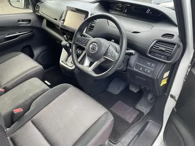 日産 セレナ ハイウェイスター G 福島県 2016(平28)年 8.4万km ブリリアントホワイトパール 両側パワースライドドア/純正ナビ/フルセグＴＶ/ＣＤ/ＤＶＤ/ＦＭ・ＡＭ/Ｂｌｕｅｔｏｏｔｈ/全方位カメラ/後席モニター/プロパイロット/純正フロアマット/ＥＴＣ/ドライブレコーダー/オートホールド