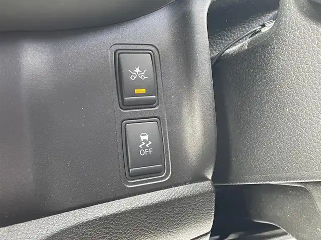 日産 セレナ ハイウェイスター G 福島県 2016(平28)年 8.4万km ブリリアントホワイトパール 両側パワースライドドア/純正ナビ/フルセグＴＶ/ＣＤ/ＤＶＤ/ＦＭ・ＡＭ/Ｂｌｕｅｔｏｏｔｈ/全方位カメラ/後席モニター/プロパイロット/純正フロアマット/ＥＴＣ/ドライブレコーダー/オートホールド