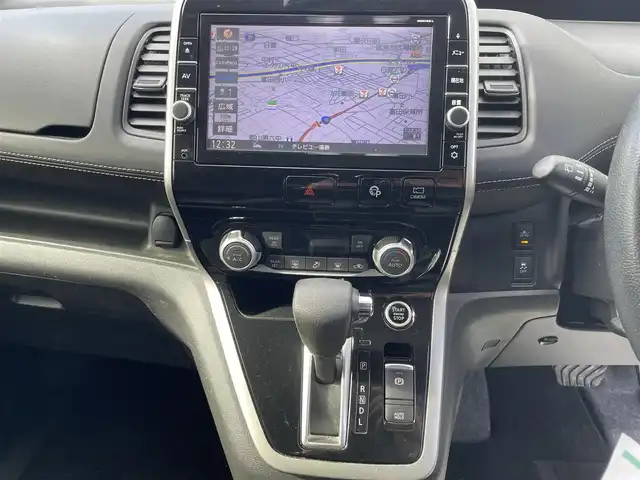 日産 セレナ ハイウェイスター G 福島県 2016(平28)年 8.4万km ブリリアントホワイトパール 両側パワースライドドア/純正ナビ/フルセグＴＶ/ＣＤ/ＤＶＤ/ＦＭ・ＡＭ/Ｂｌｕｅｔｏｏｔｈ/全方位カメラ/後席モニター/プロパイロット/純正フロアマット/ＥＴＣ/ドライブレコーダー/オートホールド