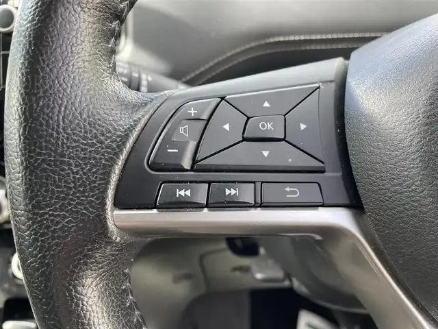 日産 セレナ ハイウェイスター G 福島県 2016(平28)年 8.4万km ブリリアントホワイトパール 両側パワースライドドア/純正ナビ/フルセグＴＶ/ＣＤ/ＤＶＤ/ＦＭ・ＡＭ/Ｂｌｕｅｔｏｏｔｈ/全方位カメラ/後席モニター/プロパイロット/純正フロアマット/ＥＴＣ/ドライブレコーダー/オートホールド