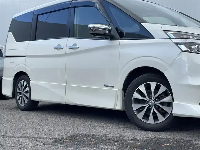 日産 セレナ ハイウェイスター G 福島県 2016(平28)年 8.4万km ブリリアントホワイトパール 両側パワースライドドア/純正ナビ/フルセグＴＶ/ＣＤ/ＤＶＤ/ＦＭ・ＡＭ/Ｂｌｕｅｔｏｏｔｈ/全方位カメラ/後席モニター/プロパイロット/純正フロアマット/ＥＴＣ/ドライブレコーダー/オートホールド