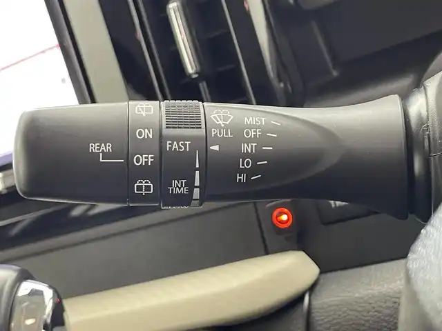 スズキ ソリオ HV MZ 滋賀県 2024(令6)年 1万km メロウディープレッドパール 社外8インチナビ/【CD.DVD.Bluetooth.フルセグTV】/全方位カメラ/衝突軽減ブレーキ/追従クルーズコントロール/レーンキープアシスト/LEDヘッドライト/オートライト/オートハイビーム/前席シートヒーター/ETC/前方ドライブレコーダー/クリアランスソナー/アイドリングストップ/両側電動スライドドア/ヘッドアップディスプレイ/プッシュスタート/スマートキー