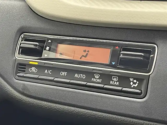 スズキ ソリオ HV MZ 滋賀県 2024(令6)年 1万km メロウディープレッドパール 社外8インチナビ/【CD.DVD.Bluetooth.フルセグTV】/全方位カメラ/衝突軽減ブレーキ/追従クルーズコントロール/レーンキープアシスト/LEDヘッドライト/オートライト/オートハイビーム/前席シートヒーター/ETC/前方ドライブレコーダー/クリアランスソナー/アイドリングストップ/両側電動スライドドア/ヘッドアップディスプレイ/プッシュスタート/スマートキー