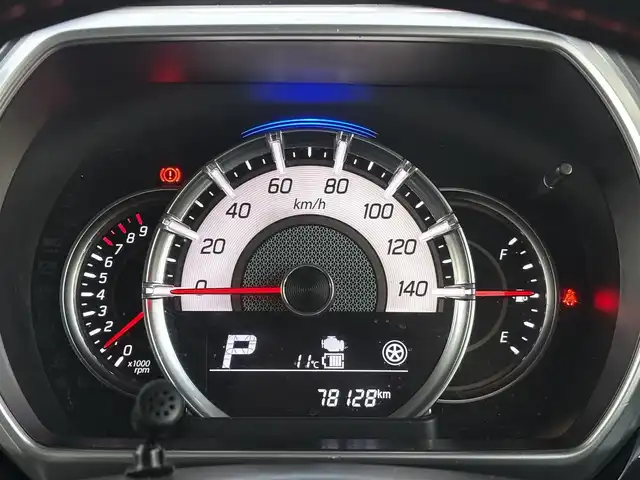 スズキ スペーシア カスタム HYBRID XS ターボ 熊本県 2018(平30)年 7.9万km ブルーイッシュブラックパール3 純正メモリナビ（CN-RZ83）/【フルセグTV/Bluetooth/CD/DVD】/バックカメラ/両側パワースライドドア/衝突軽減ブレーキ/車線逸脱/クルーズコントロール/ヘッドアップディスプレイ/クリアナンスソナー/横滑り防止/ハーフレザーシート/シートヒーター/ドライブレコーダー/アイドリングストップ/純正フロアマット/プッシュスタート/スマートキー