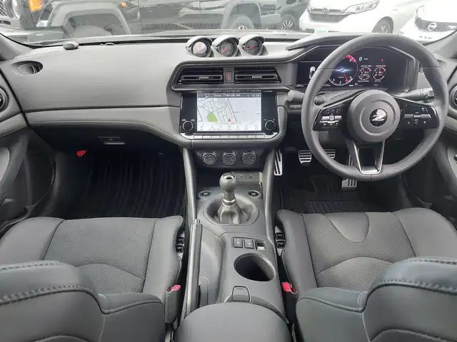 日産 フェアレディ Ｚ バージョンST 東京都 2024(令6)年 0.3万km 黒 エアロパッケージ/セキュリティ＆セーフティパック付/本革ファブリックコンビシート/パワーシート/シートヒーター/BOSEサウンド/純正ナビ/フルセグTV/バックカメラ/ETC2.0/ドライブレコーダー/衝突経変ブレーキ/レーダークルーズコントロール/ブラインドスポットアシスト/横滑り防止装置/プッシュスタート/19インチ純正アルミホイール/スマートキー