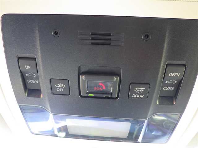 レクサス ＵＸ 300e バージョンL 千葉県 2021(令3)年 3.9万km ソニッククォーツ Lexus Safety System+/・プリクラッシュセーフティ/・レーンディパーチャーアラート/・オートハイビーム/・ブラインドスポットモニター/・レーダークルーズコントロール/充電ケーブル/ヘッドアップディスプレイ/パワーバックドア/コンビレザーシート/前席パワーシート/エアシート/シートヒーター/純正ナビ/地デジTV/【DVD/CD再生機能　Bluetooth接続】/パノラミックビューモニター/ドライブレコーダー/革巻きステアリング/ステアリングスイッチ/ステアリングヒーター/パドルシフト/ETC/LEDヘッドライト/フォグライト/ウインカーミラー/クリアランスソナー/純正18インチアルミホイル/サイド/カーテンエアバッグ/スマートキー