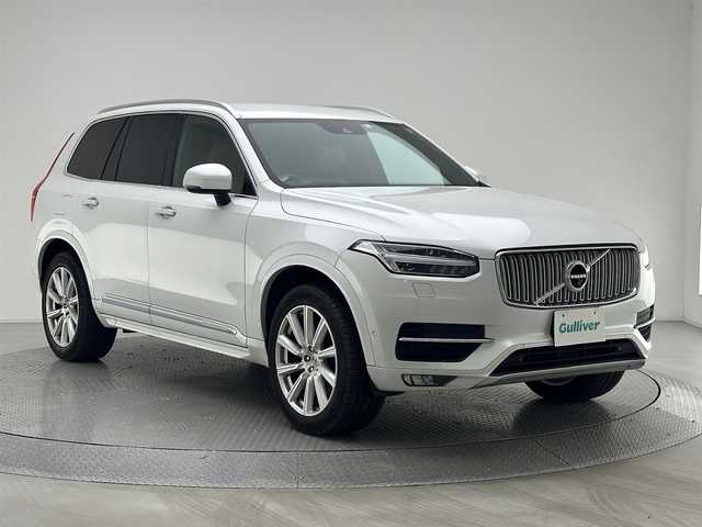 ボルボ ＸＣ９０ T6 AWD インスクリプション 兵庫県 2018(平30)年 8.8万km クリスタルホワイトP 純正HDDナビ/（CD、BT、フルセグ）/アラウンドビューモニター/コーナーセンサー/クロストラフィックアラート/自動駐車/アイドリングストップ/ETC/LKA/PCS/HUD/BLIS/ACC/ステアリングヒーター/パワーシート/本革シート/前席２ndシートシートヒーター/パワーバックドア/４WD/ルーフレール/社外フロアマット/オートハイビーム/LEDヘッドライト/LEDフォグランプ/純正２０インチAW