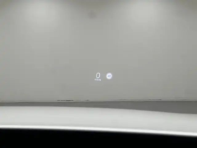 ボルボ ＸＣ９０ T6 AWD インスクリプション 兵庫県 2018(平30)年 8.8万km クリスタルホワイトP 純正HDDナビ/（CD、BT、フルセグ）/アラウンドビューモニター/コーナーセンサー/クロストラフィックアラート/自動駐車/アイドリングストップ/ETC/LKA/PCS/HUD/BLIS/ACC/ステアリングヒーター/パワーシート/本革シート/前席２ndシートシートヒーター/パワーバックドア/４WD/ルーフレール/社外フロアマット/オートハイビーム/LEDヘッドライト/LEDフォグランプ/純正２０インチAW