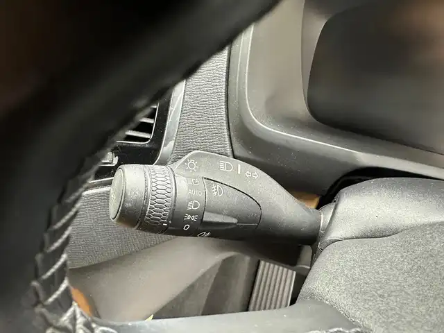 ボルボ ＸＣ９０ T6 AWD インスクリプション 兵庫県 2018(平30)年 8.8万km クリスタルホワイトP 純正HDDナビ/（CD、BT、フルセグ）/アラウンドビューモニター/コーナーセンサー/クロストラフィックアラート/自動駐車/アイドリングストップ/ETC/LKA/PCS/HUD/BLIS/ACC/ステアリングヒーター/パワーシート/本革シート/前席２ndシートシートヒーター/パワーバックドア/４WD/ルーフレール/社外フロアマット/オートハイビーム/LEDヘッドライト/LEDフォグランプ/純正２０インチAW